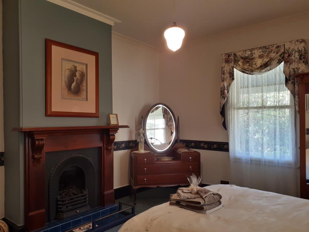 Kurrajong Plynlimmon-1860 Heritage Cottage Or Double Room With Orchard View المظهر الخارجي الصورة